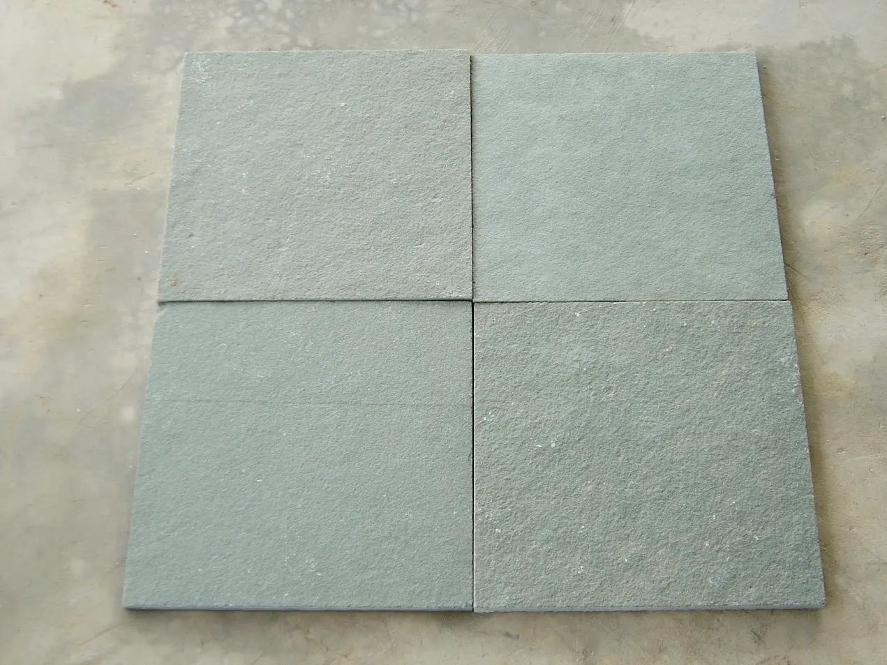 Kota-Blue-Limestone-Natural-Cleft